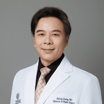 Jinlong Huang